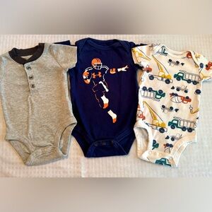 Baby Boy Bodysuit Bundle 0–3M Under Armour Carter’s 3-Piece Outfit Set